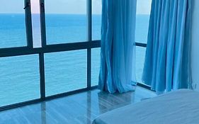 Habitacion Privada Con Vista Al Mar Ambar, Malecon Santo Domingo